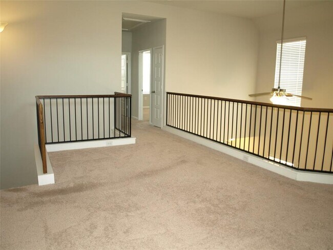 Building Photo - 213 Parable Cove