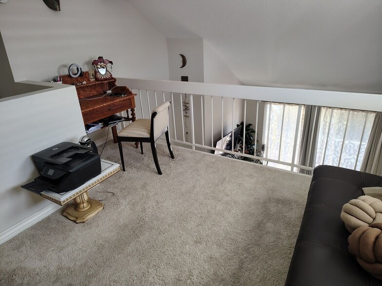 Building Photo - 20191 Cape Coral Ln