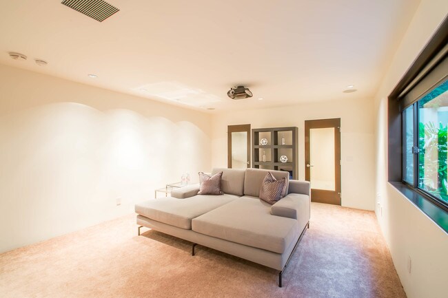 Theatre Room - 1440 N Kings Rd