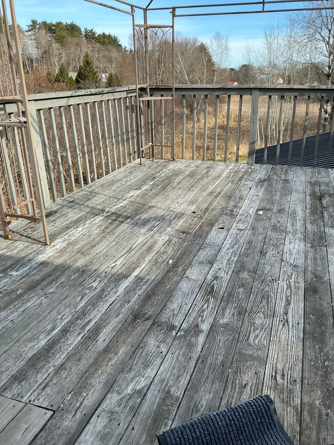 Building Photo - 165 Wiscasset Rd