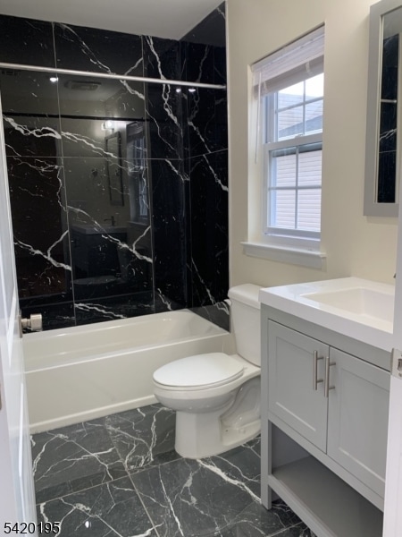 Building Photo - 257 Dukes St