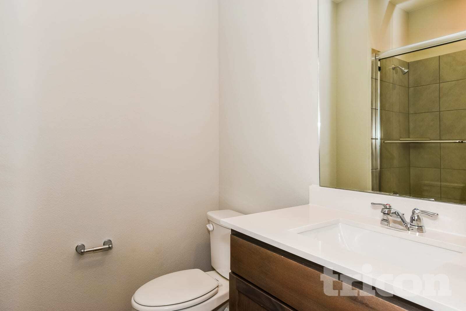 Building Photo - 2541 Finch Holw Dr