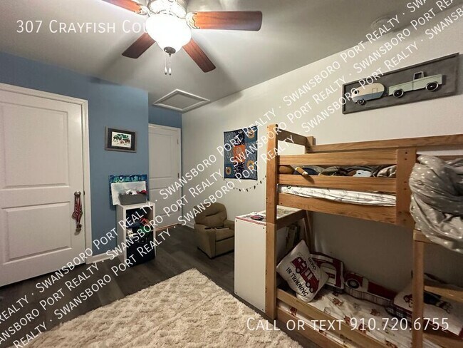 Building Photo - 307 Crayfish Ct