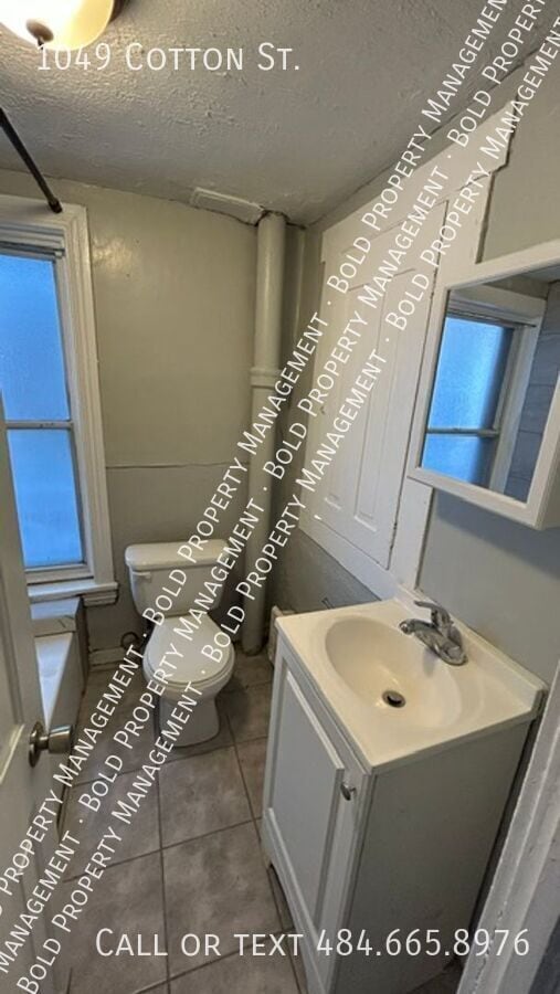 Building Photo - 1049 Cotton St