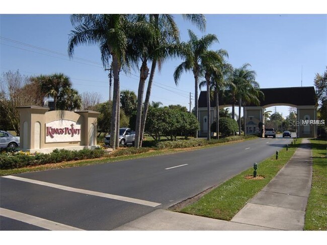 Building Photo - 2116 Harleston Pl