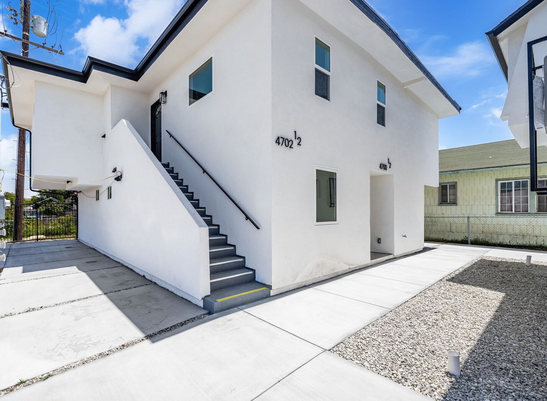 Building Photo - 4700 S Gramercy Pl