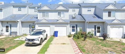 Building Photo - 7 Sassafras Dr