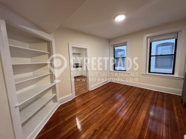 Building Photo - 2 bedroom in Cambridge MA 02139