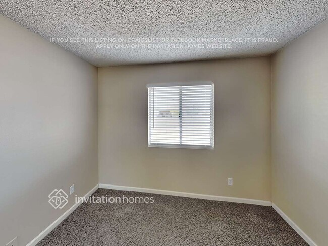 Building Photo - 9023 W Harmont Dr