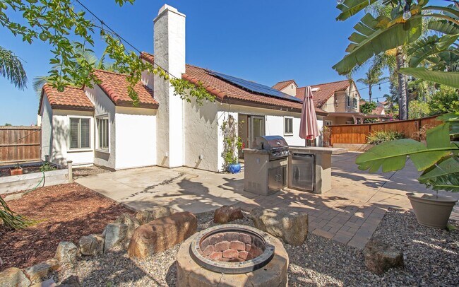 Building Photo - Single Story Home on Corner Lot in San Mar...