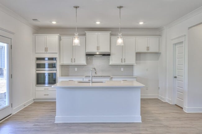 Building Photo - 3510 Howard T Smith Dr