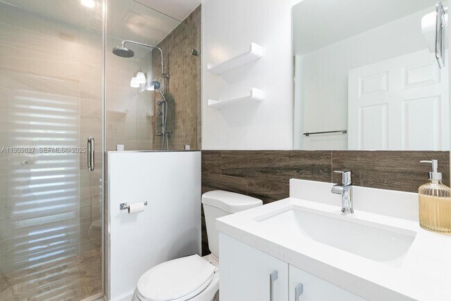 Building Photo - 8425 SW 185th St