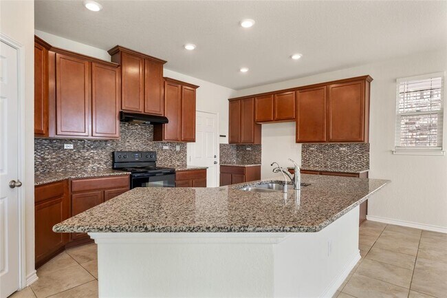 Building Photo - 3853 Legend Hill