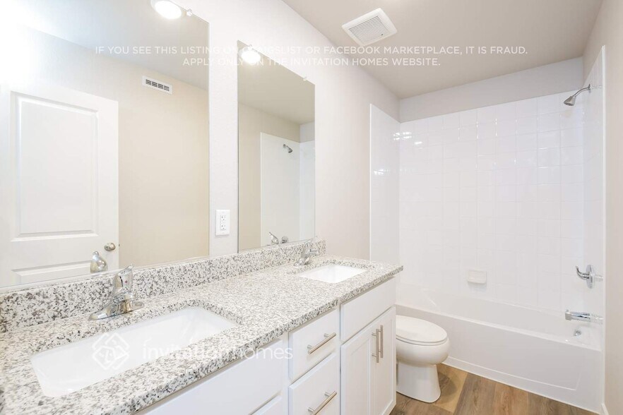 Building Photo - 7307 Dolores Ave