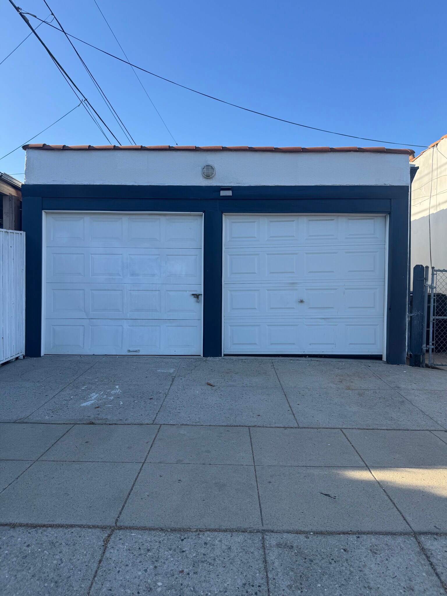 Building Photo - 2709 W 67th St