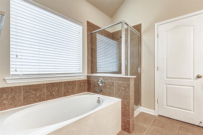 Building Photo - 22402 Lavaca Ranch Ln