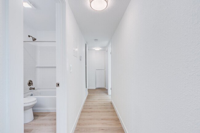 Building Photo - Renovated 3-Bedroom with Private Courtyard – Move-In Ready!