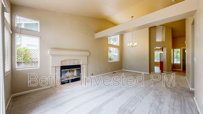 Building Photo - 2328 Providence Ct
