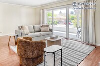 Building Photo - 837 Cowper St