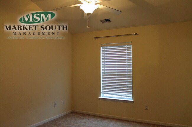 Building Photo - HARMONY TOWNES - POOLER