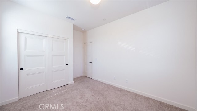 Building Photo - 3921 S Jolly Paseo