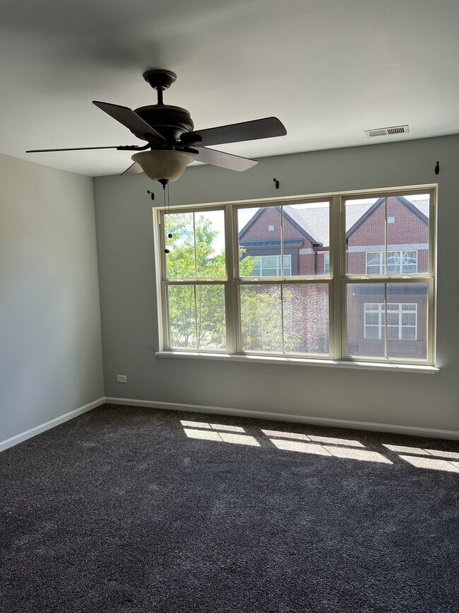 Building Photo - 705 Keystone Ln