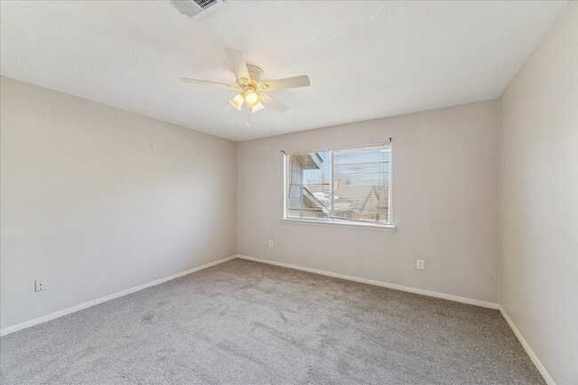 Building Photo - 2007 Country Village Blvd