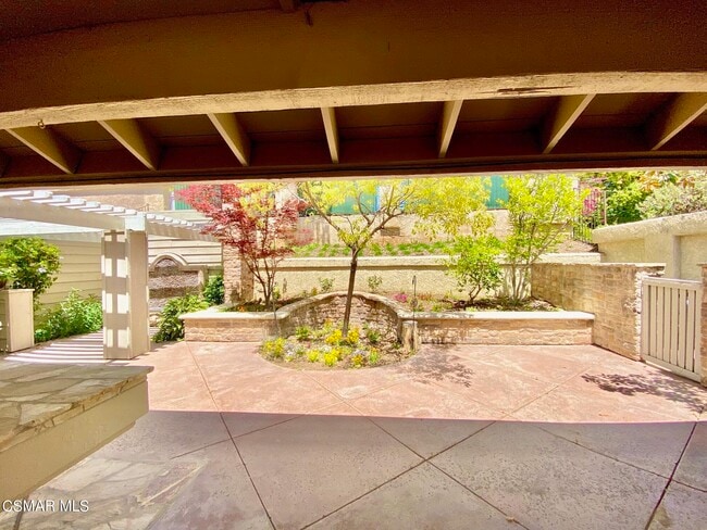 Building Photo - 4555 Tam O Shanter Dr