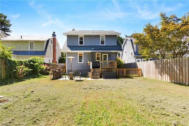 Building Photo - 4610 Newport Ave