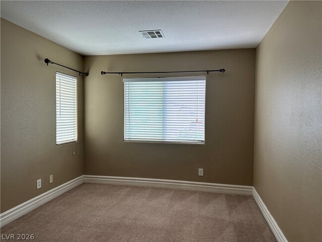 Building Photo - 362 Dogleg Dr