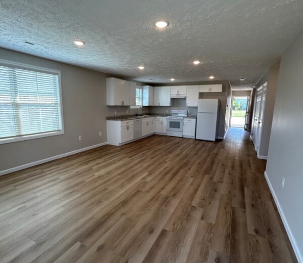 Building Photo - Charming 2-Bed, 2-Bath Home in Gibson: Cozy 1154 Sq Ft!
