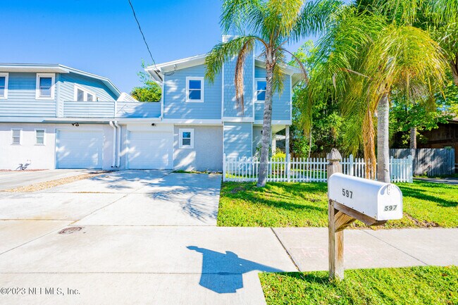 Building Photo - 597 Sturdivant Ave