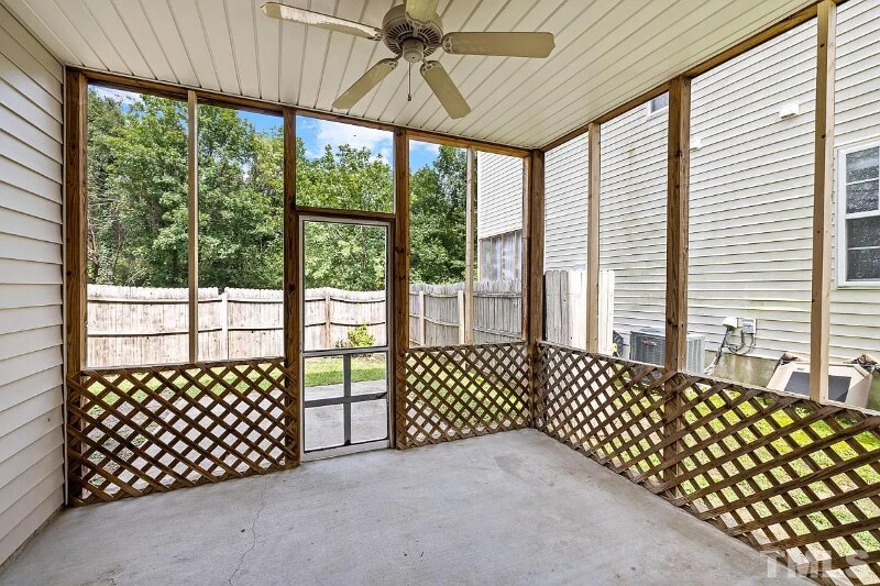 Building Photo - 5806 Osprey Cove Dr