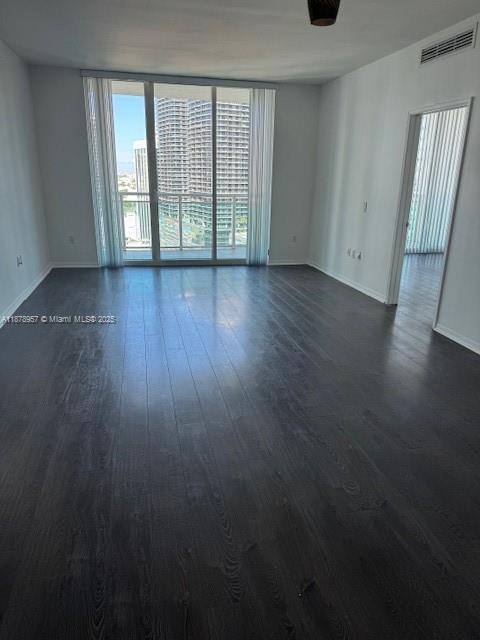 Building Photo - 951 Brickell Ave