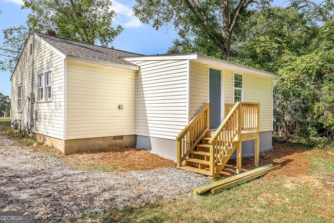 Building Photo - 638 Vickery St