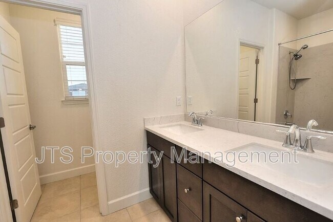 Building Photo - 3606 Nuestra Ave