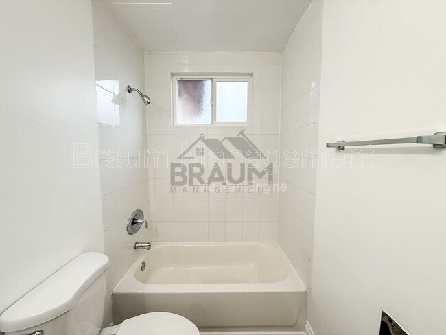 Building Photo - 19401 Haynes St