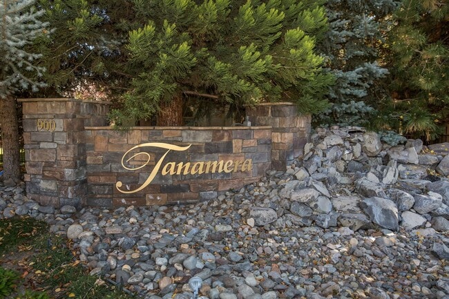 Building Photo - Fully Furnished Single Level Condo Resort LIving