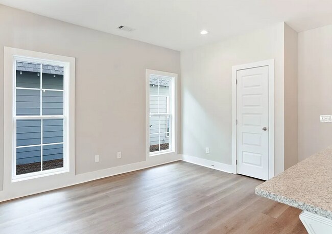 Building Photo - 2BR/2BA Duette in Fox Run