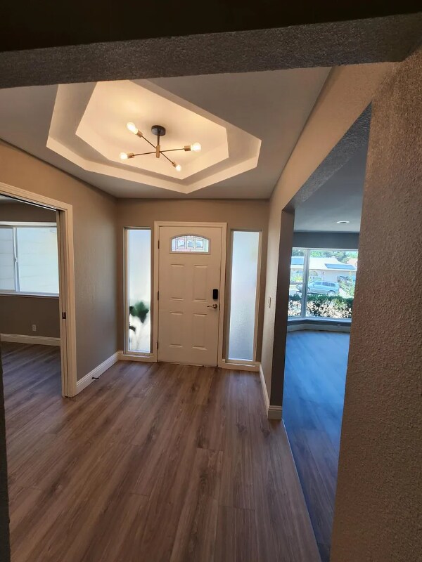 Building Photo - 440 Willamette Dr