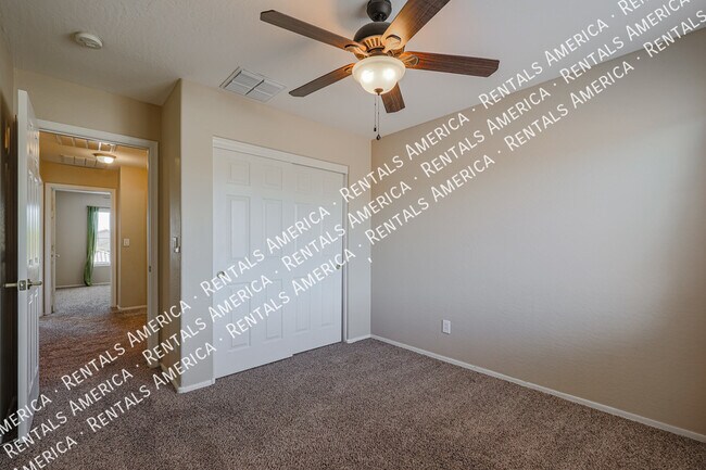 Building Photo - 39821 N Thunder Hills Ln