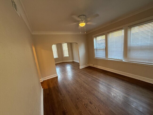 Building Photo - 3451 W Parker Ave