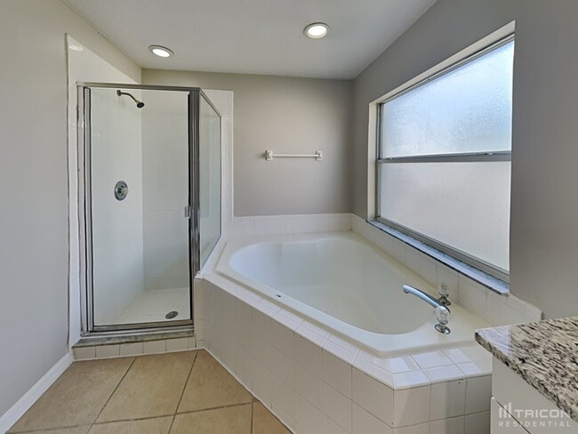Building Photo - 14131 Colonial Spring Way