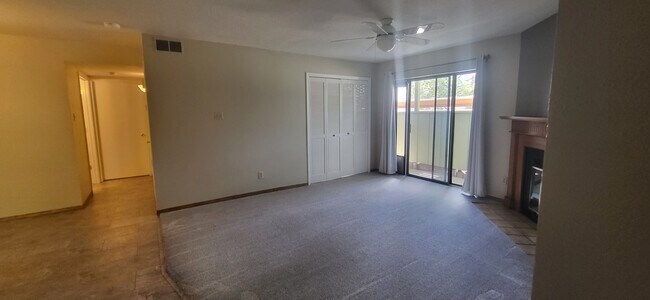 Building Photo - 505 Oppenheimer Dr