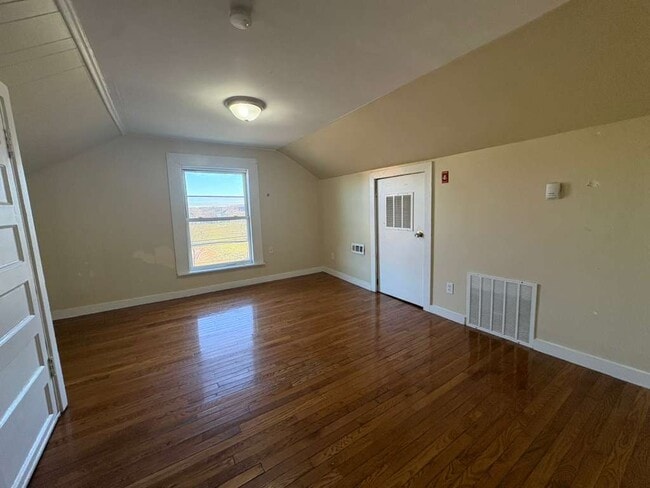 Building Photo - 276 Clinton Ave