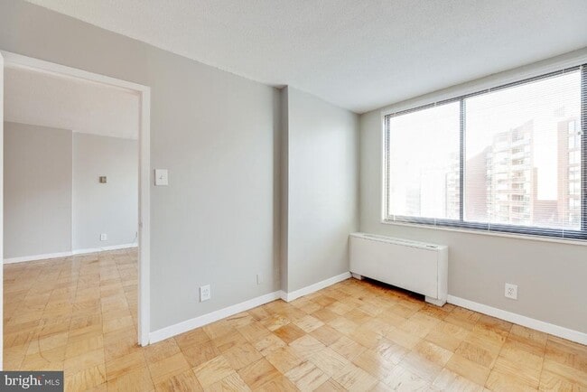 Building Photo - 2201 L St NW