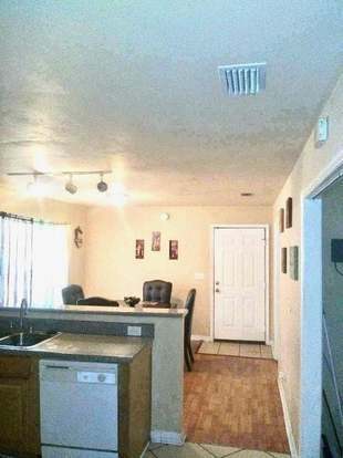 Building Photo - 2141 Holton St