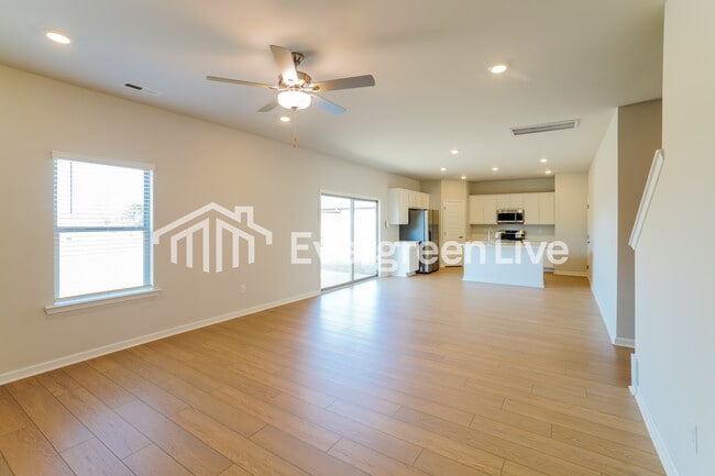 Building Photo - 178 Fenwick Pl