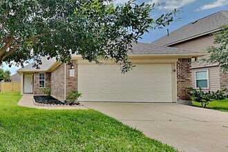 Building Photo - 19203 Canaras Ct