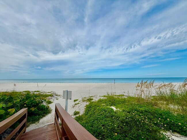 Building Photo - 1540 Gulf Blvd